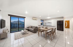 17 MARIGOLD AVENUE, Regents Park, Qld 4118