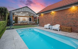1 Warrah Street, Hamilton East, NSW 2303