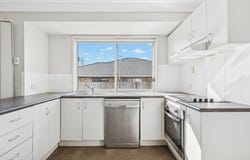27 Banksia Drive, Raceview, Qld 4305