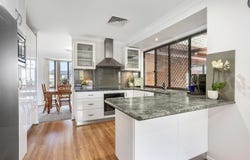5 Shaw Close, Barden Ridge, NSW 2234