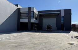 2/9 Intrepid Place, Truganina, Vic 3029