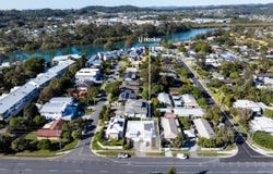 2/74 Guineas Creek Road, Currumbin Waters, Qld 4223