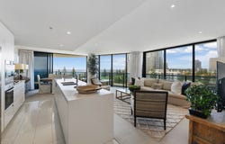 707/1 Oracle Boulevard, Broadbeach, Qld 4218