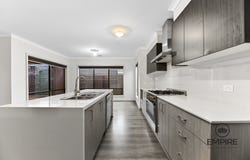 40 Ferrari Drive, Cranbourne East, Vic 3977