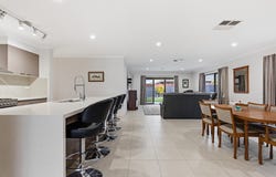 42 Whirrakee Parade, Huntly, Vic 3551