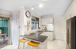 1 Silverbirch Rise, Mill Park, Vic 3082