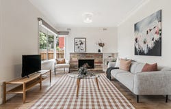 1/19 Kitchener Road, Croydon, Vic 3136