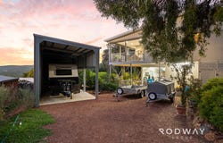 6 Serena Gr, Mount Nasura, WA 6112
