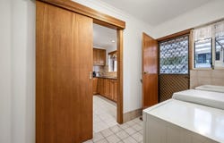 2/11 Cooke Cresent, Royal Park, SA 5014