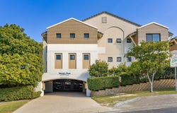 8/27 Ranier Crescent, Varsity Lakes, Qld 4227