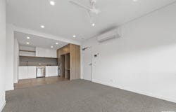 1/2 Clark Street, Williams Landing, Vic 3027