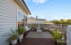10 NORTH CRESCENT, New Norfolk, Tas 7140