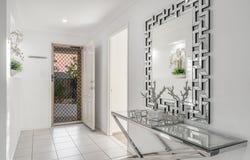 2 Zara Way, Heritage Park, Qld 4118