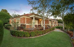 2 Jackson Drive, Drouin, Vic 3818