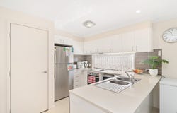 52 Duporth Crescent, Dakabin, Qld 4503