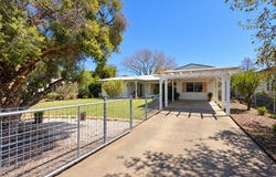 21 Eagle Street, Dalby, Qld 4405