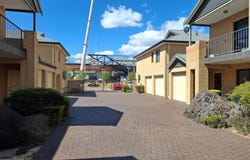 5/179 Sevenoaks Street, Cannington, WA 6107