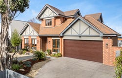 8 View Street, Canterbury, Vic 3126