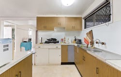 36 Prince Charles Avenue, Seaforth, Qld 4741