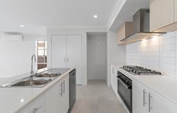31 Mount Mitchell Street, Park Ridge, Qld 4125