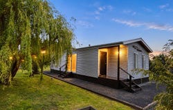 4 William Central Street, Allendale East, SA 5291