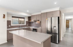 89 Vincent Drive, South Morang, Vic 3752