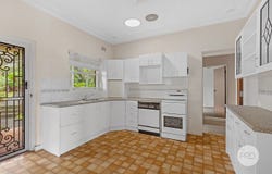 60 Lloyd Street, Oatley, NSW 2223