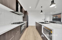 37 Bear Street, Tarneit, Vic 3029