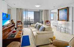 177/105-107 Scarborough Street, Southport, Qld 4215