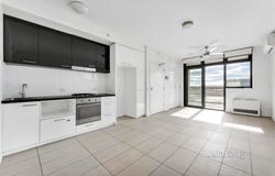 514/14-20 Nicholson Street, Coburg, Vic 3058