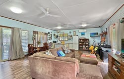 23 Corica Cres, Horseshoe Bay, Qld 4819