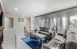 33 Whitlam Avenue, Edensor Park, NSW 2176