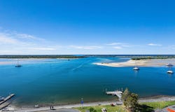141/326 Marine Parade, Labrador, Qld 4215