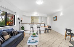 2/71-75 Esplanade, Cairns City, Qld 4870