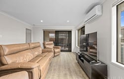 15 Stanicki Circuit, Bellbird Park, Qld 4300
