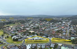 2 & 25 Bragg Road, Beaconsfield, Vic 3807