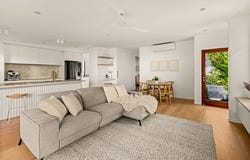 52 Payne Street, Auchenflower, Qld 4066