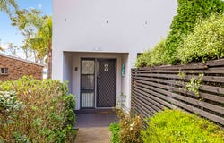 10/5 Crag Road, Batehaven, NSW 2536