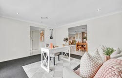 47 Cribb Road, Carindale, Qld 4152