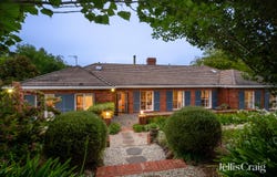 16 Whites Road, Buninyong, Vic 3357