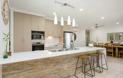 97 Shutehaven Circuit, Bushland Beach, Qld 4818