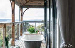 640 West End Road, Leeka, Tas 7255