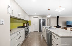5 Birkdale Court, Worrolong, SA 5291