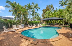 6/461 Pine Ridge Road, Runaway Bay, Qld 4216