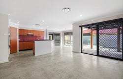 104 Somerset Drive, Thornton, NSW 2322