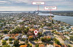 12 Crest Avenue, Mount Pleasant, WA 6153