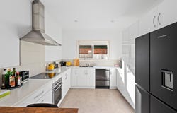 14 Rattle Street, New Town, Tas 7008