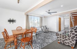 28 Tuncurry Street, Tuncurry, NSW 2428