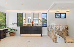 5 Carlyle Drive, Currumbin, Qld 4223