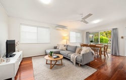 39 Fawkner Street, Chapel Hill, Qld 4069